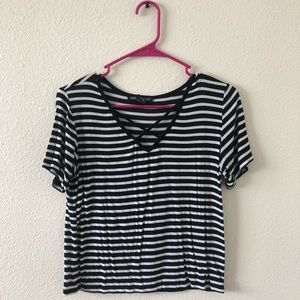 Basic striped tee